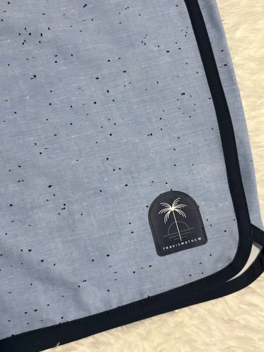 Travis Mathew Men's Eco Collection Yucatan Scallop Blue swim trunks Size 42